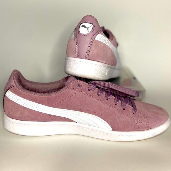 PUMA “Vikky” Size 8.5 - Picture 3 of 9